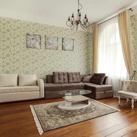 Apartment Gabriele In Old Town فيلنيوس المظهر الخارجي الصورة