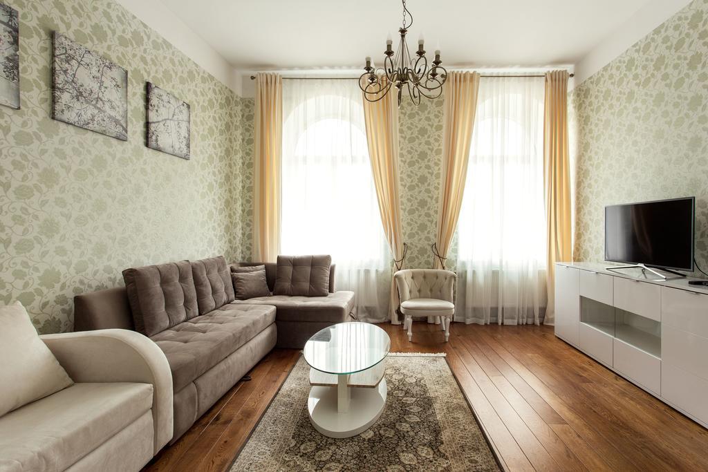 Apartment Gabriele In Old Town فيلنيوس المظهر الخارجي الصورة